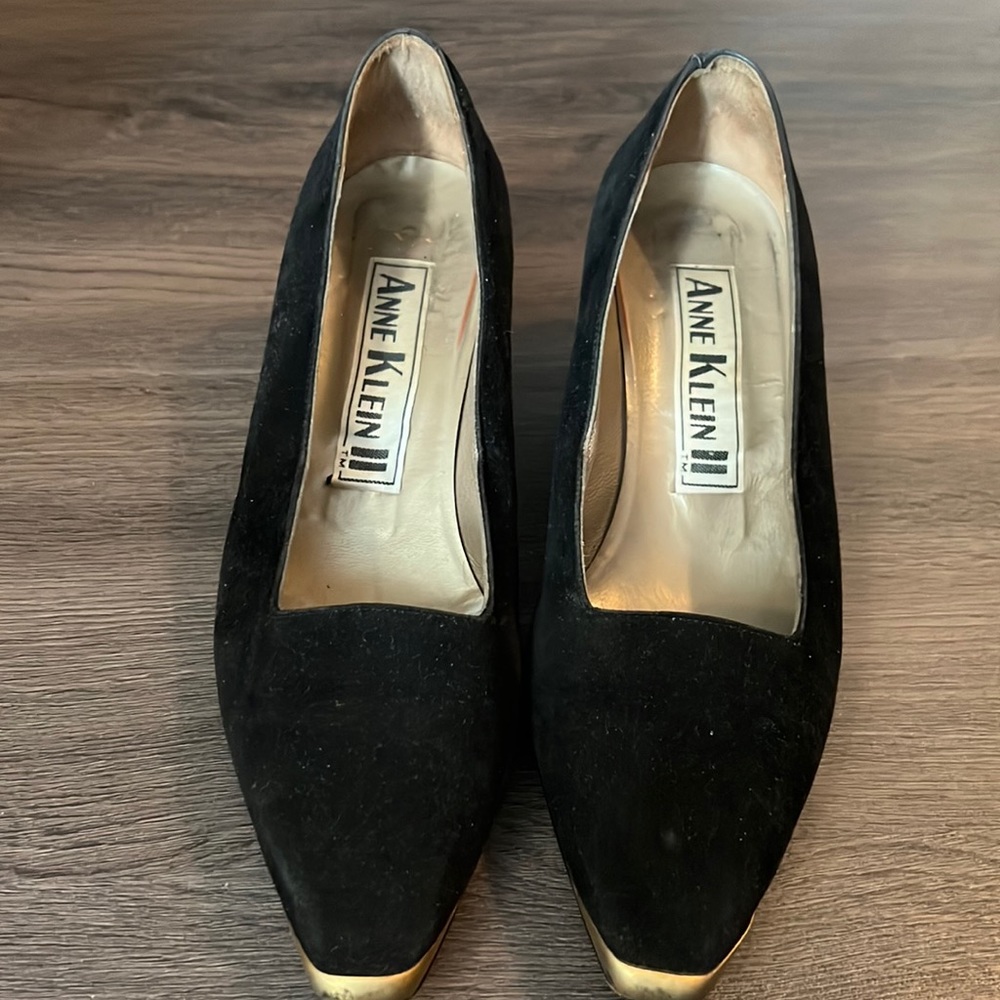 Black suede dress shoes. Size 8.5